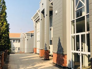 1338 m² Commercial space in Bryanston