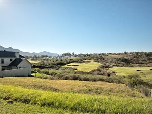 840 m² Land available in Kingswood Golf Estate