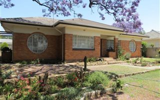 3 Bedroom House in Cinderella