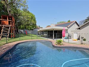4 Bed House in Parkmore