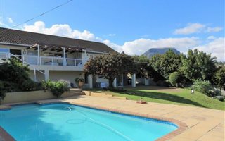 3 Bedroom House in Heldervue
