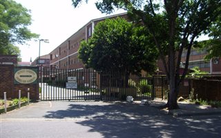 2 Bedroom Flat in Denlee