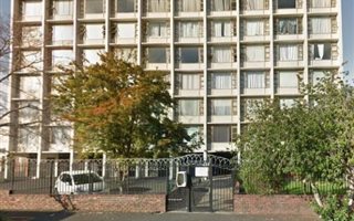 1 Bedroom Apartment in Wynberg
