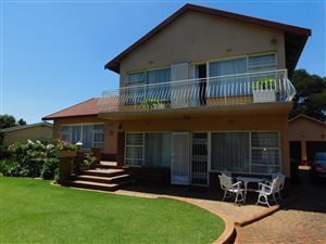 4 Bed House in Ontdekkers Park