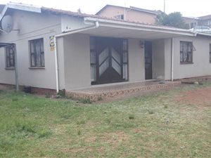 4 Bed House in Mobeni