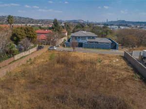 1294 m² Land available in Bedfordview