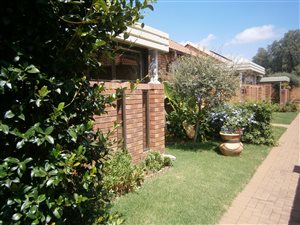 2 Bed Simplex in Brentwood Park