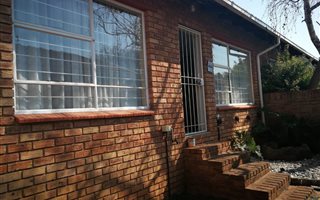 2 Bedroom Townhouse in Rangeview