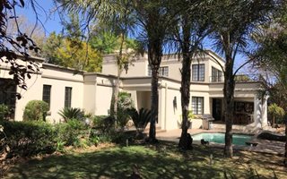 4 Bedroom House in Kyalami Estate