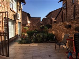 4 Bed Townhouse in Rouxville