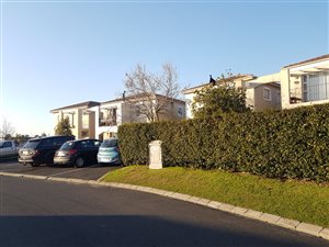2 Bed Apartment in Rosedale Estate