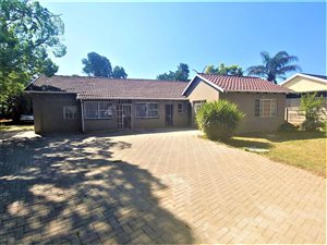 4 Bed House in Modder East