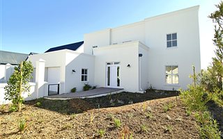 4 Bedroom House in Croydon Olive Estate