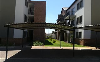 3 Bedroom Apartment in Montana Park