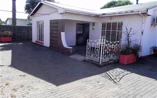 3 Bedroom House in Sophiatown