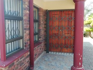 3 Bed House in Temba