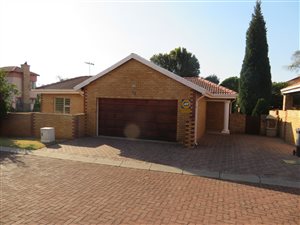 3 Bed House in Eldoraigne
