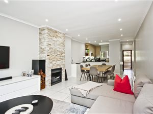 2 Bed Apartment in Elton Hill