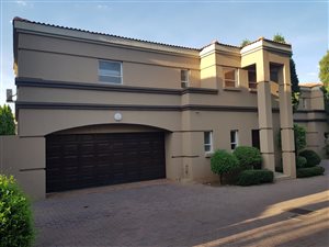 3 Bedroom Duplex in Eldoglen