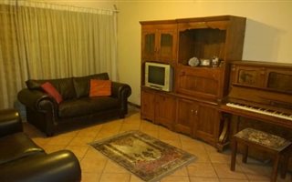 2 Bedroom Simplex in Eco Park