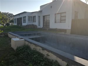 4 Bed House in Doornrandje