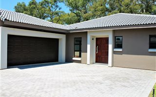 3 Bedroom Cluster in Benoni North