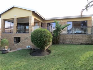 3 Bed Townhouse in Manaba