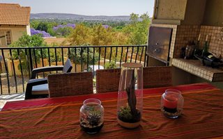 2 Bedroom House in La Montagne