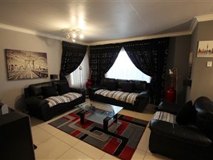 3 Bedroom Townhouse in Amorosa