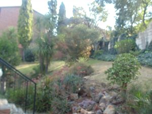 2 Bed Apartment in Northcliff