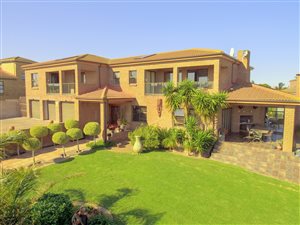 5 Bed House in Vredenburg