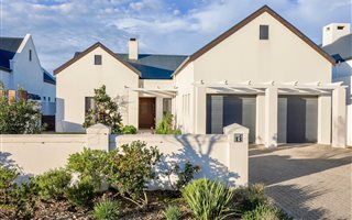 4 Bedroom House in Croydon Olive Estate