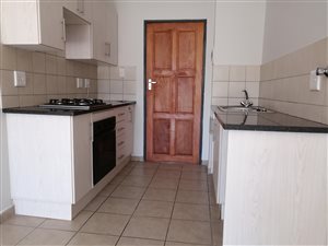2 Bed Apartment in Noordwyk