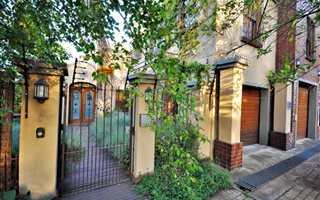 4 Bedroom House in Groenkloof