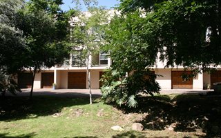 2 Bedroom Flat in Southcrest