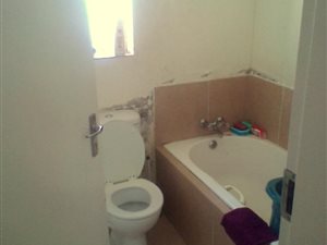 2 Bed House in Vanderbijlpark SE
