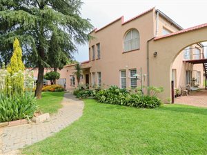 2.2 ha Farm in Benoni AH