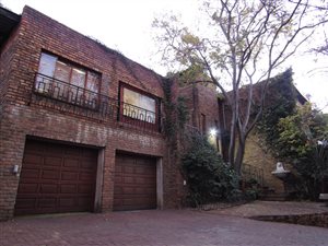 5 Bed House in Queenswood