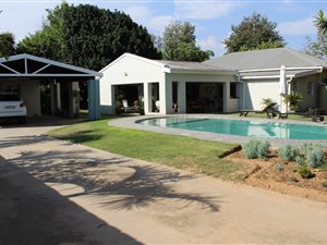 4 Bedroom House in Kirkwood