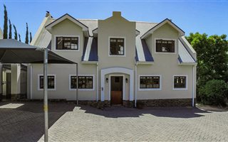 5 Bedroom House in Riebeek West