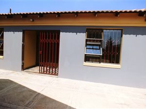 1 Bed Apartment in Kagiso