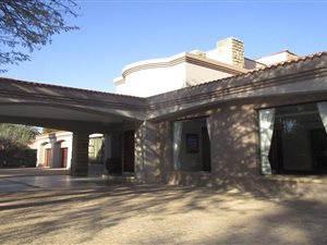 4 Bed House in Vanderbijlpark Central
