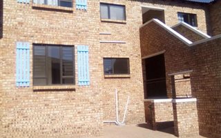 2 Bedroom Townhouse in Southcrest
