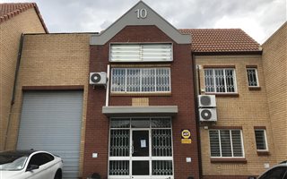 224 m² Industrial space in Eastgate