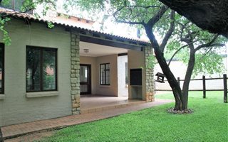3 Bedroom Townhouse in The Coves