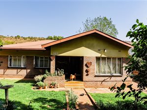 3 Bedroom House in Claremont