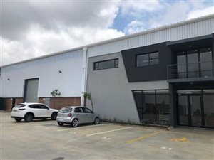 962 m² Industrial space in Louwlardia