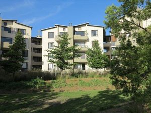 2 Bed Apartment in Somerset West Central