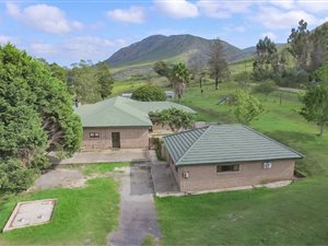 2.7 ha Farm in Seaview