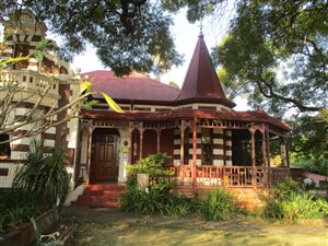 8 Bed House in Arcadia
